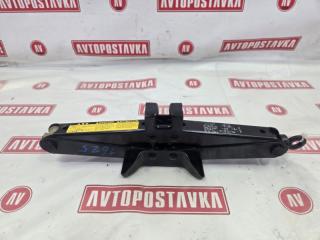 Запчасть домкрат TOYOTA AVENSIS 11.2003