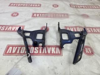 Запчасть петля капота HONDA FIT 04.2017