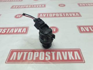 Запчасть насос омывателя передний TOYOTA CAMRY 2006.02