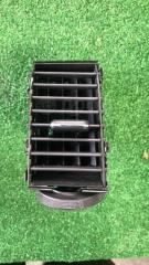 Фото запчасти воздуховод салона левый Toyota Prius 2006 Б/У запчасть Запчасть воздуховод салона левый Toyota Prius 2006