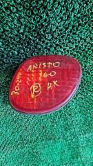 Запчасть вставка багажника правая Toyota Aristo 2001