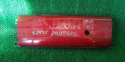 Запчасть вставка между стопов Toyota Corolla Levin 1994