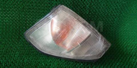 Фото запчасти габарит правый Toyota LAND Cruiser Prado 1997 Б/У запчасть Запчасть габарит правый Toyota LAND Cruiser Prado 1997