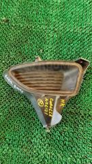 Запчасть заглушка бампера передняя правая Toyota Corolla Fielder 2004