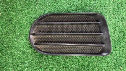 Запчасть заглушка бампера передняя правая Toyota WISH 2003