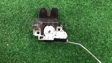 Запчасть замок багажника Toyota Aristo 1999