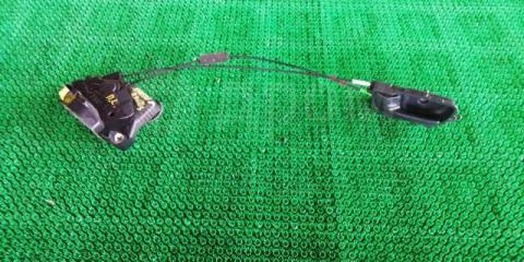 Запчасть замок двери передний левый Toyota Ractis 2005