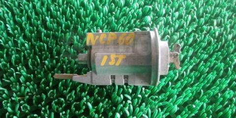 Запчасть замок зажигания Toyota IST 2003