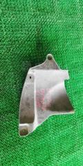 Фото запчасти защита двигателя правая Toyota Alphard 2003 Б/У запчасть Запчасть защита двигателя правая Toyota Alphard 2003