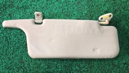 Запчасть козырек солнцезащитный правый Subaru Legacy 1998