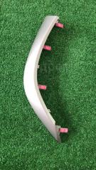 Запчасть консоль торпеды левый Toyota Auris 2006