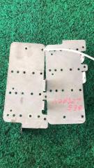 Запчасть крепление автомагнитолы Subaru Legacy 1999