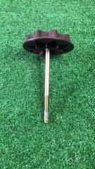 Запчасть крепление запасного колеса Toyota MARK II Qualis 2001