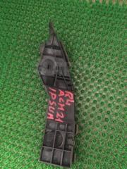 Фото запчасти крепление бампера заднее левое Toyota Ipsum 2003 Б/У запчасть Запчасть крепление бампера заднее левое Toyota Ipsum 2003