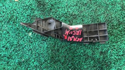 Фото запчасти крепление бампера заднее правое Toyota Ipsum 2003 Б/У запчасть Запчасть крепление бампера заднее правое Toyota Ipsum 2003