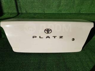 Запчасть крышка багажника Toyota Platz 2002