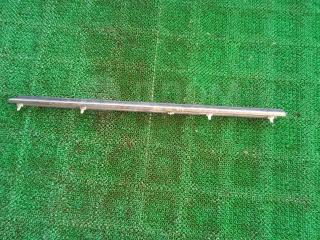 Запчасть молдинг двери задний правый Toyota Chaser 1997