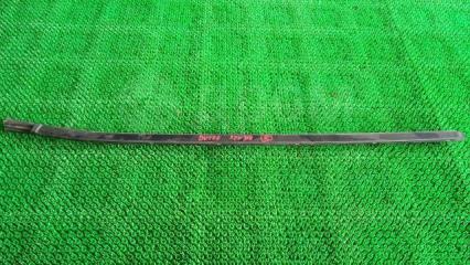 Запчасть молдинг двери передний правый Toyota DYNA 2003