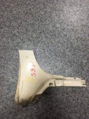 Запчасть накладка на крыло передняя левая Toyota IST 2003