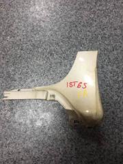 Запчасть накладка на крыло передняя правая Toyota IST 2003