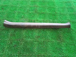 Запчасть накладка на порог передняя левая Toyota Caldina 2003