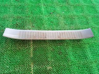 Фото запчасти накладка на порог передняя правая Toyota VOXY 2005 Б/У запчасть Запчасть накладка на порог передняя правая Toyota VOXY 2005