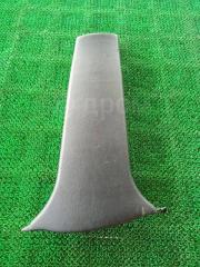 Запчасть накладка на стойку правая Toyota Brevis 2002