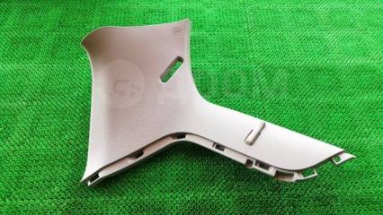 Запчасть накладка на стойку задняя левая Toyota VITZ 2009