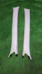 Запчасть накладка на стойку Toyota Crown Majesta 1998