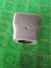 Запчасть панель рулевой колонки Toyota Hiace Regius 1997