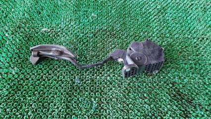 Запчасть педаль акселератора Toyota Auris 2008