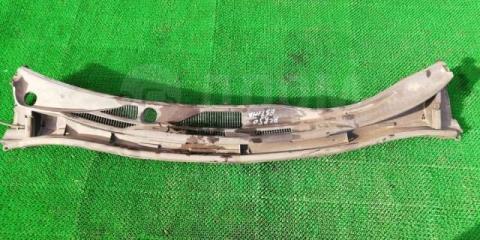 Запчасть пластик дворников жабо Toyota Estima 2006