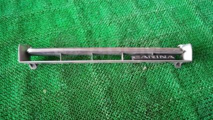 Запчасть решетка Toyota Carina 1989