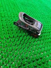 Запчасть ручка двери правая Subaru Forester 2000