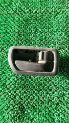 Запчасть ручка двери правая Toyota Carina 1996