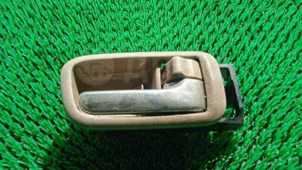 Запчасть ручка двери задняя правая Toyota Nadia 2001