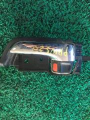 Фото запчасти ручка двери левая Toyota Prius 2007 Б/У запчасть Запчасть ручка двери левая Toyota Prius 2007