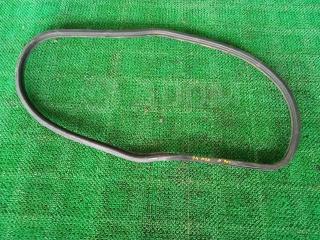 Запчасть уплотнитель бокового стекла кузовного задний правый Toyota Hiace Regius 1997