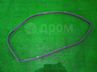 Запчасть уплотнитель двери передний левый Toyota Corolla AXIO 2012