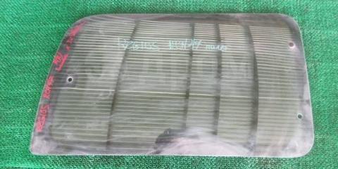 Запчасть форточка багажника задняя правая Toyota Hiace Regius 1998