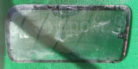 Запчасть форточка багажника задняя правая Toyota Hiace Regius 1999