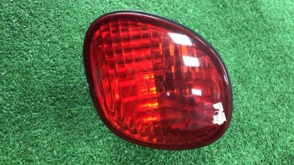 Запчасть вставка багажника правая Toyota Aristo 2001