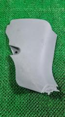 Запчасть пластик салона правый Toyota Estima 2002