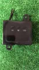 Запчасть часы Toyota Hiace 1999