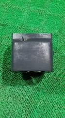 Фото запчасти панель рулевой колонки Toyota VOXY 2005 контрактная запчасть Запчасть панель рулевой колонки Toyota VOXY 2005