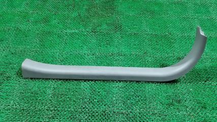 Запчасть накладка на порог передняя левая Toyota Windom 1999