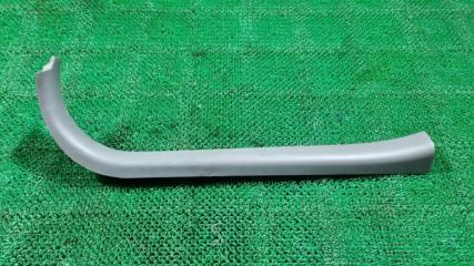 Запчасть накладка на порог передняя правая Toyota Windom 1999