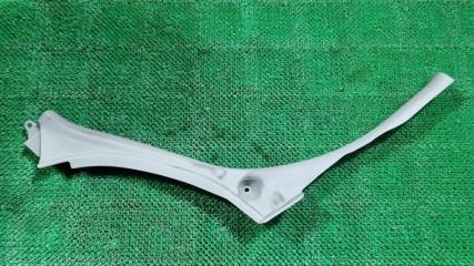 Запчасть накладка на порог задняя левая Toyota Windom 1999