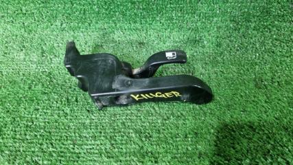 Запчасть ручка открывания бензобака Toyota Kluger V 2002