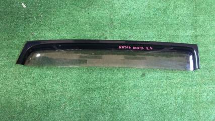 Запчасть ветровик задний правый Toyota Nadia 2001